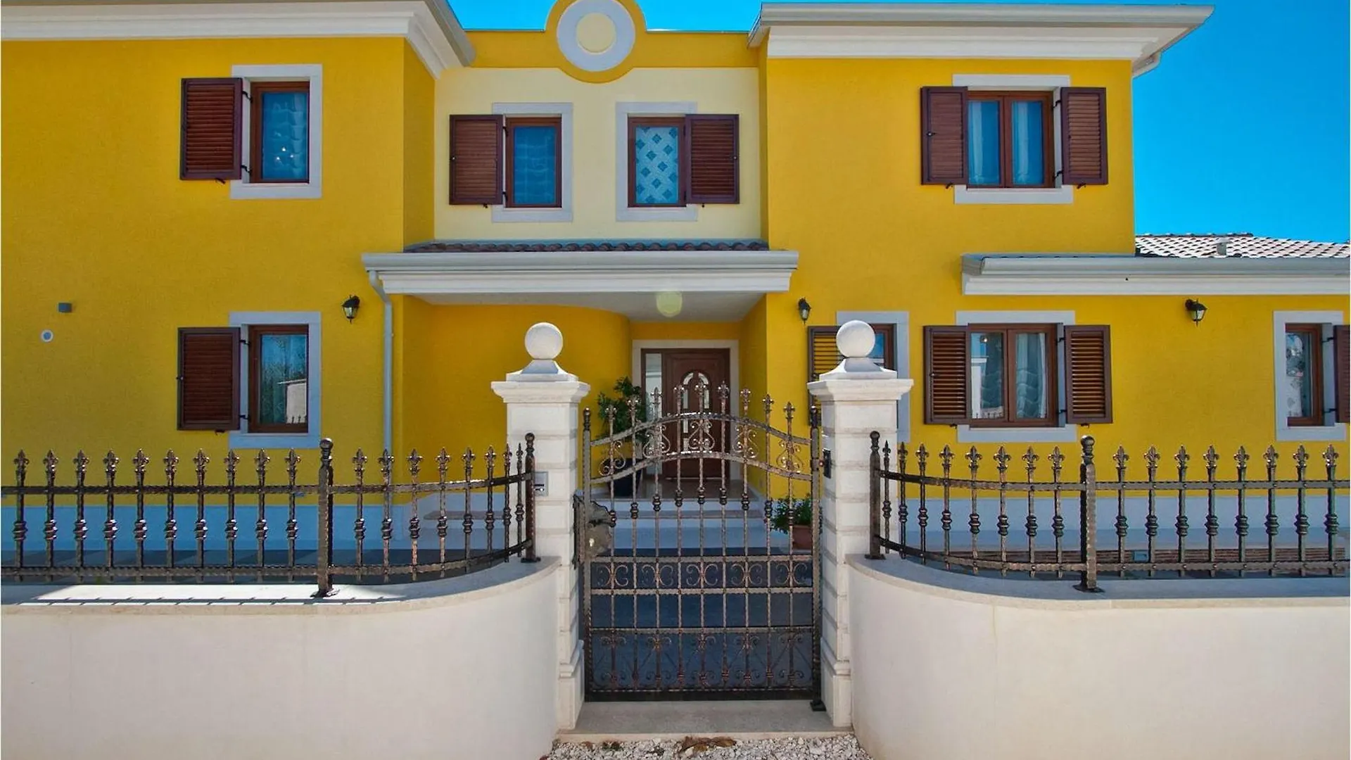 Villa Star Pula Holiday home